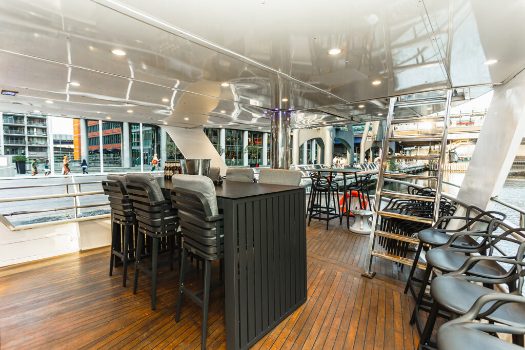 the-canary-yacht-events-and-hire-bar