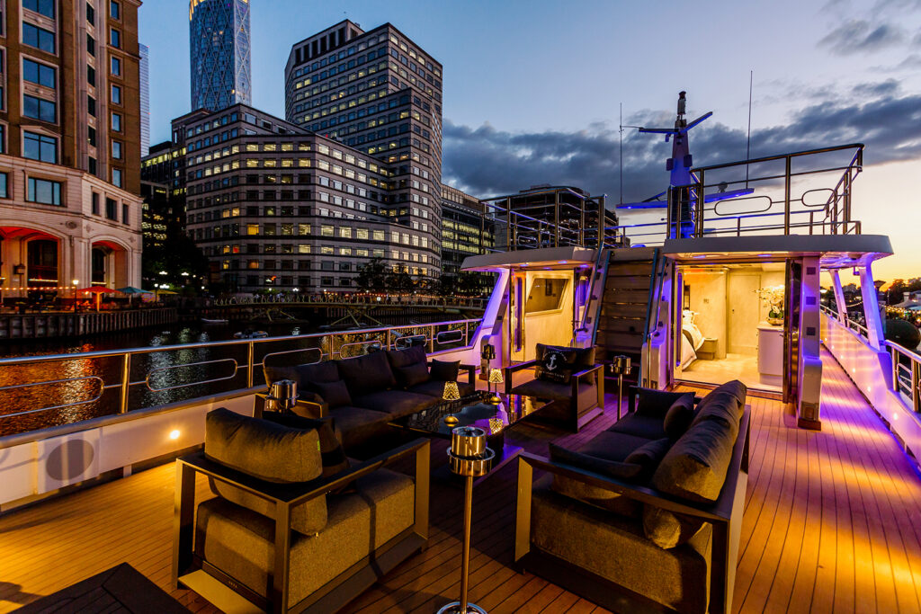 the-canary-yacht-events-and-hire-deck