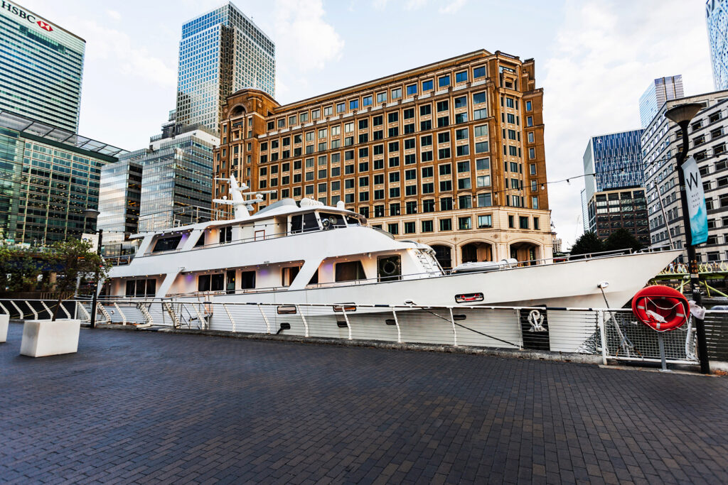 the-canary-yacht-events-and-hire-exterior